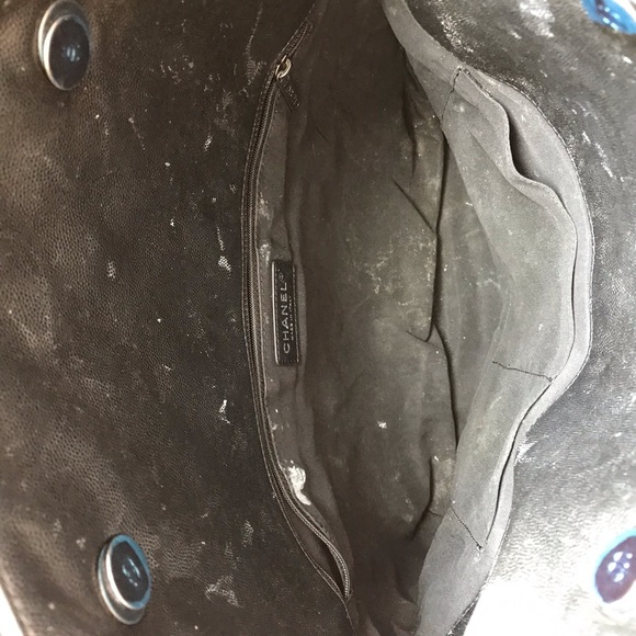 Authentic CHANEL Black Caviar Quilted tote - Picture 5 of 8